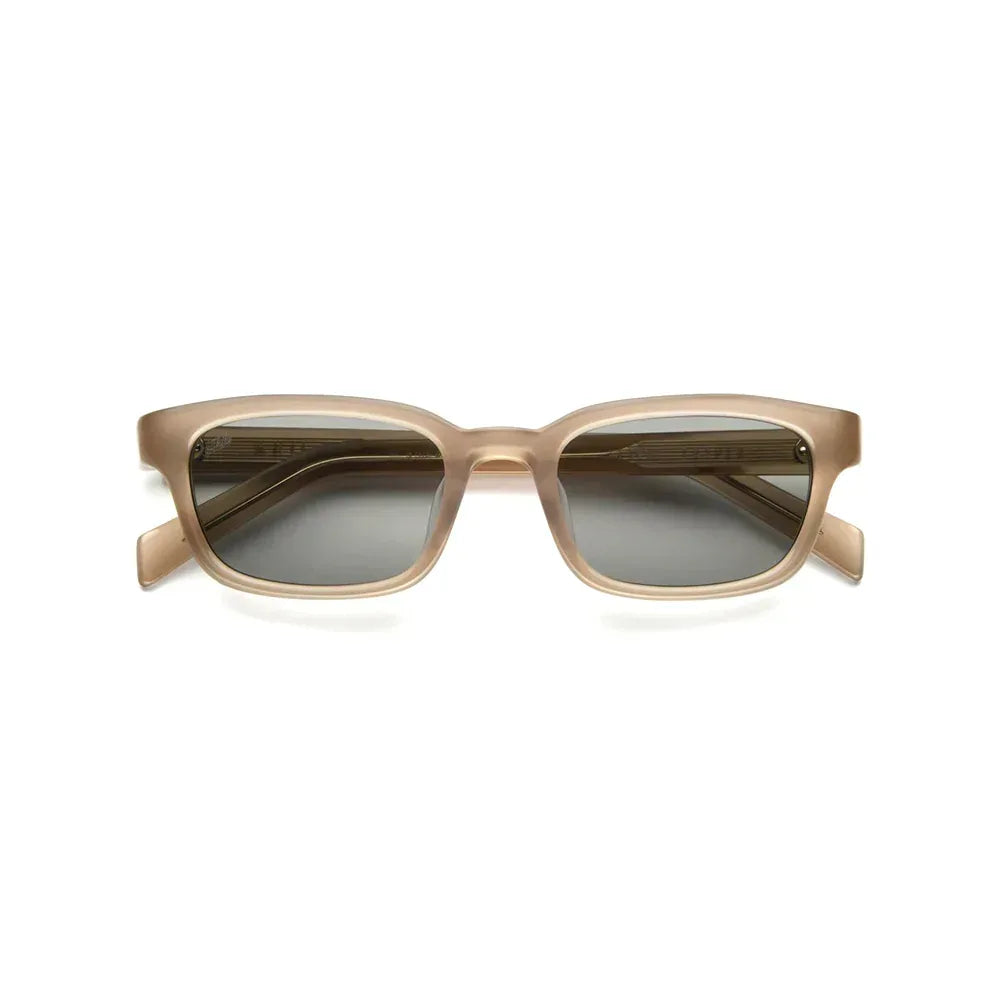 AKILA LA (アキラ・エルエー) 商品ページ - Trivia Sunglasses - Beige