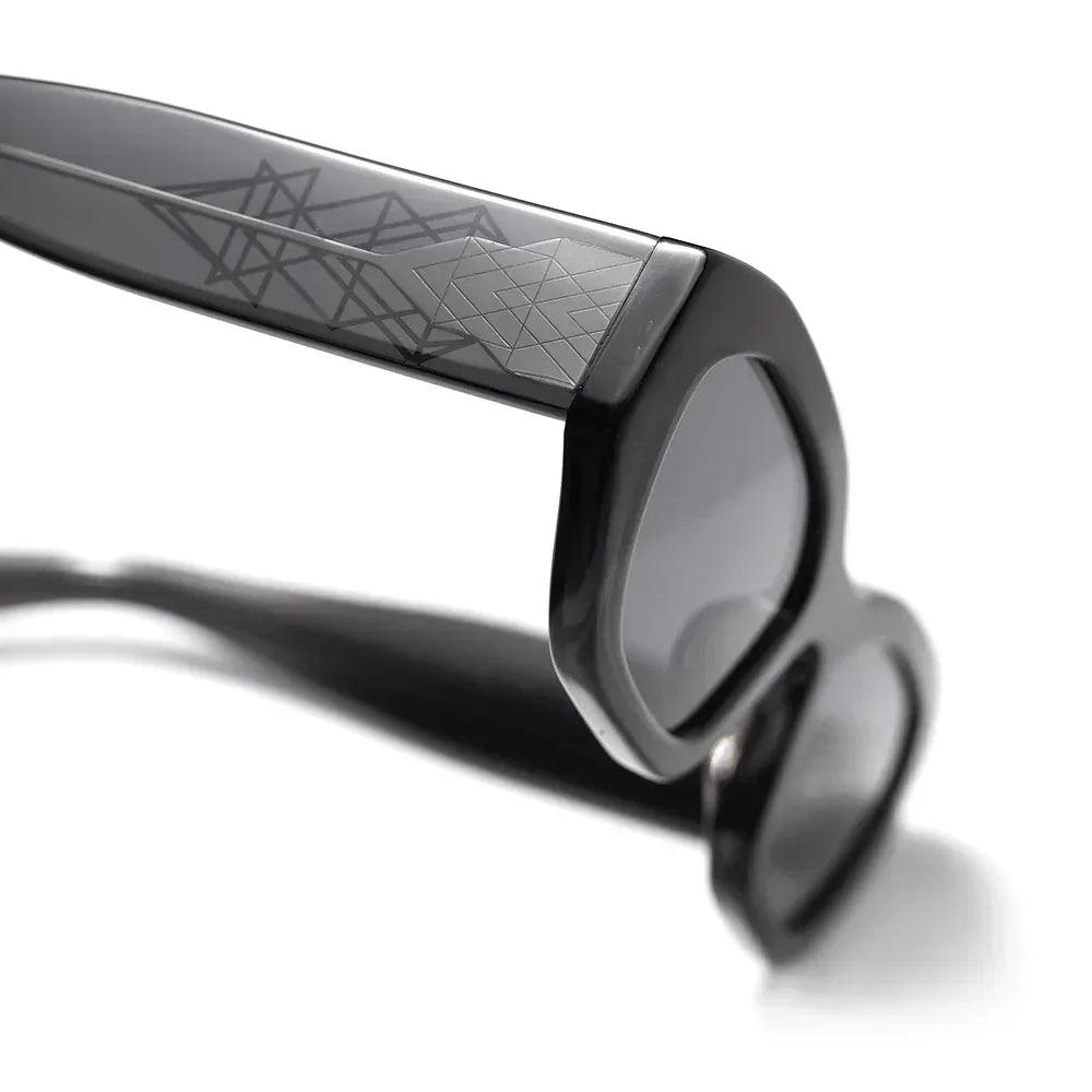 Vantage 3.0 x Sang Bleu Sunglasses - AKILA LA - VENTURER