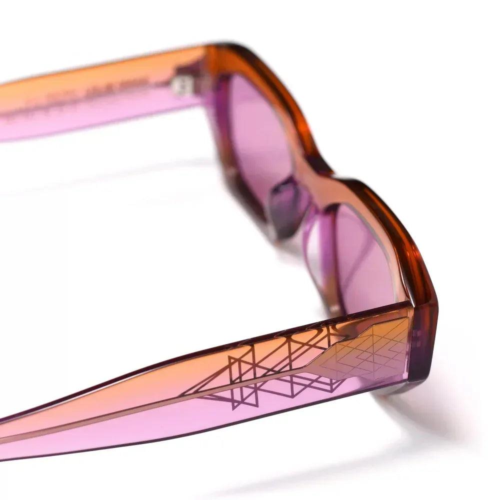 Vantage 3.0 x Sang Bleu Sunglasses - AKILA LA - VENTURER