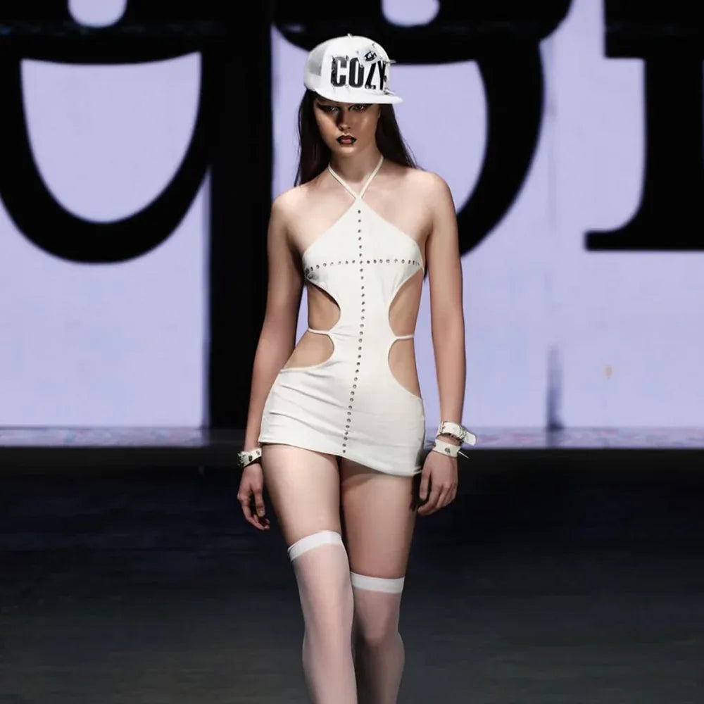 Cozy Spiked Snapback - COZY WORLDWIDE - VENTURER