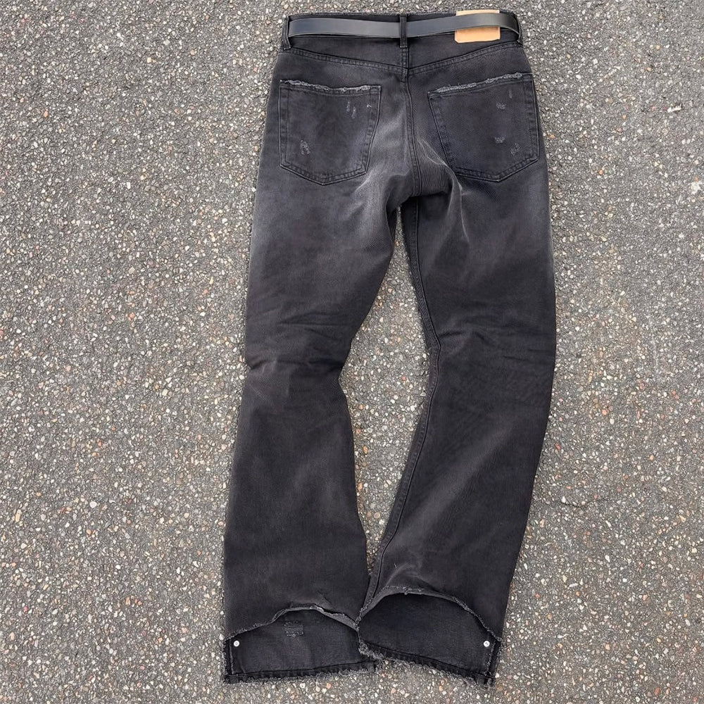 Frayed Baggy Jeans