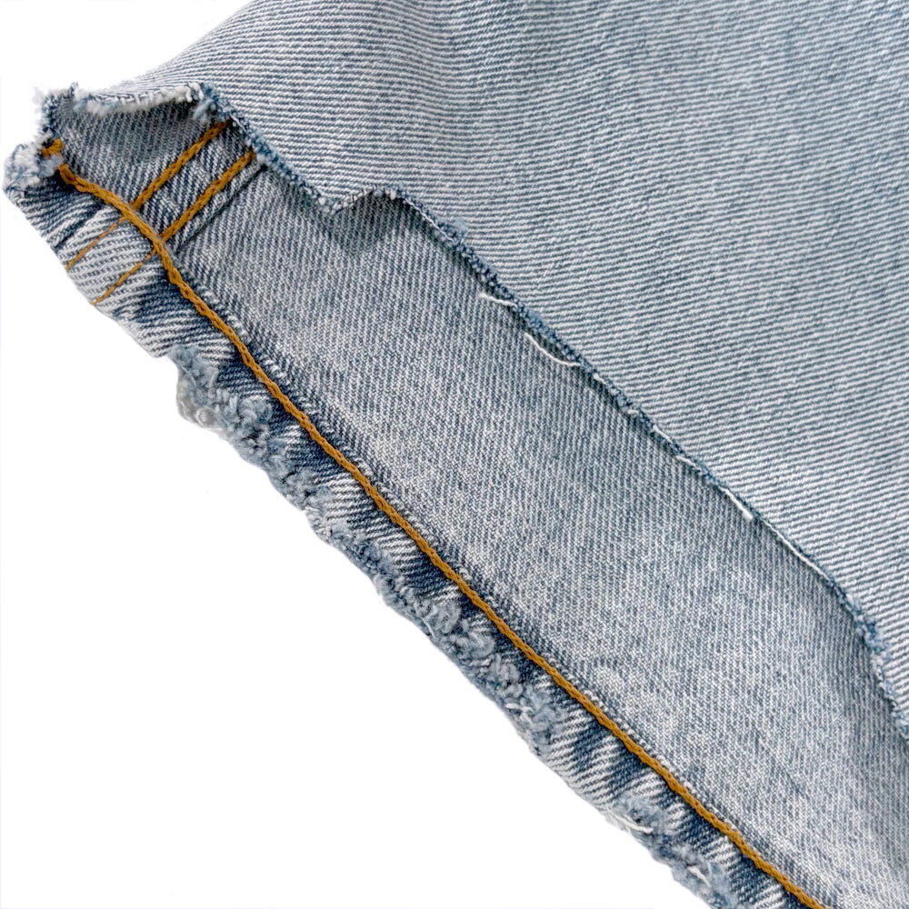 Frayed Baggy Jeans