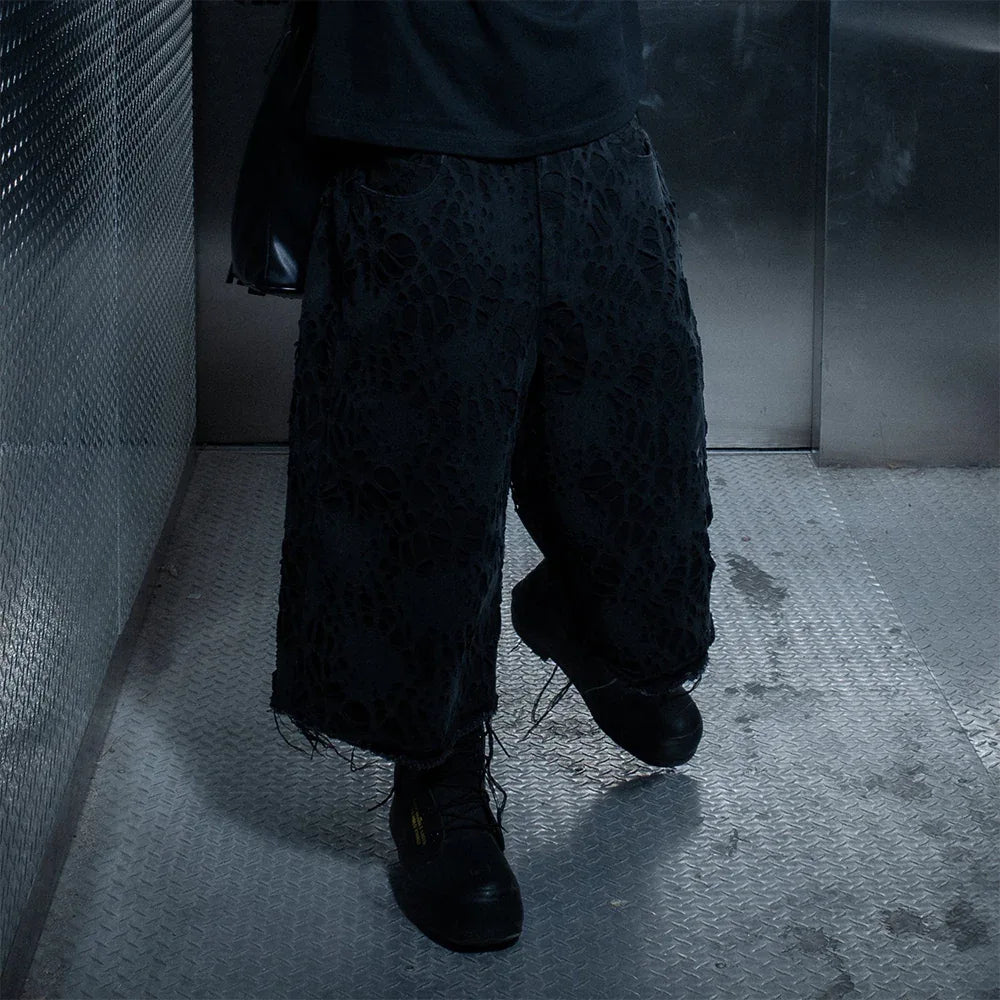 Burnedweb 3/4th Capri Denim - BROTHERLY LOVE - VENTURER