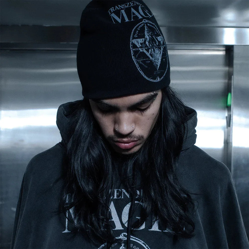 Magie Cropped Skull Beanie - BROTHERLY LOVE - VENTURER