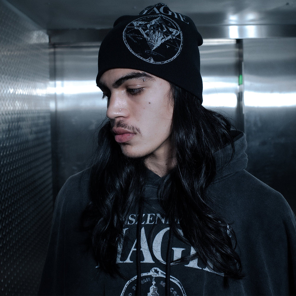 Magie Cropped Skull Beanie