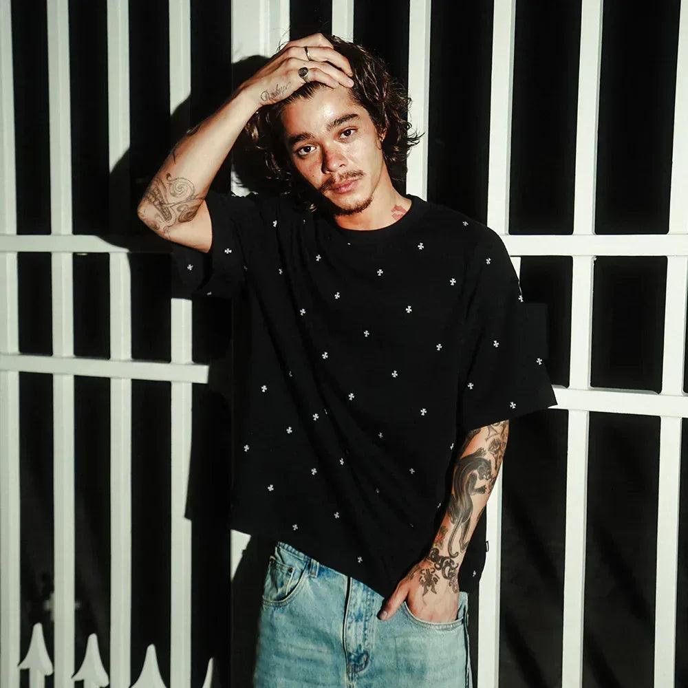 Tiny Cross Glitter Tee - UNKNOWN LONDON - VENTURER