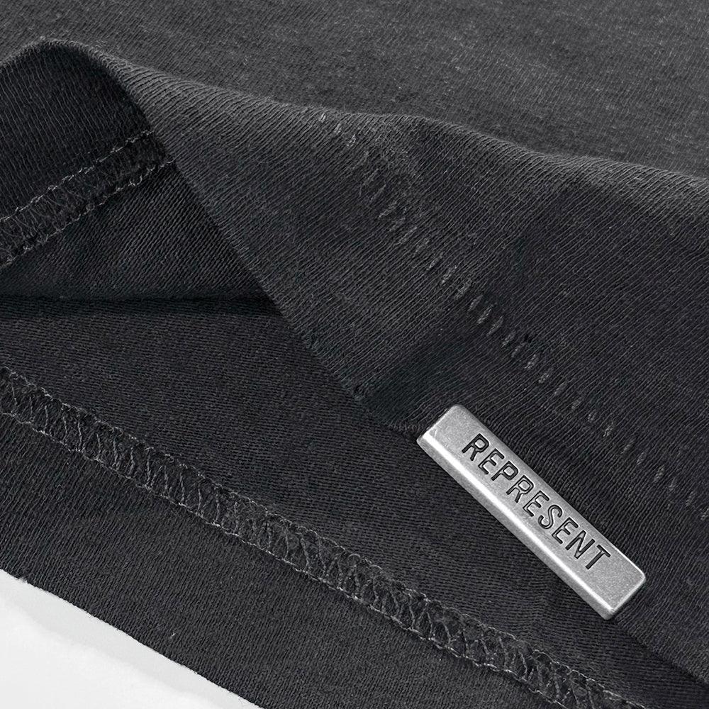 World Championship T-Shirt - REPRESENT - VENTURER