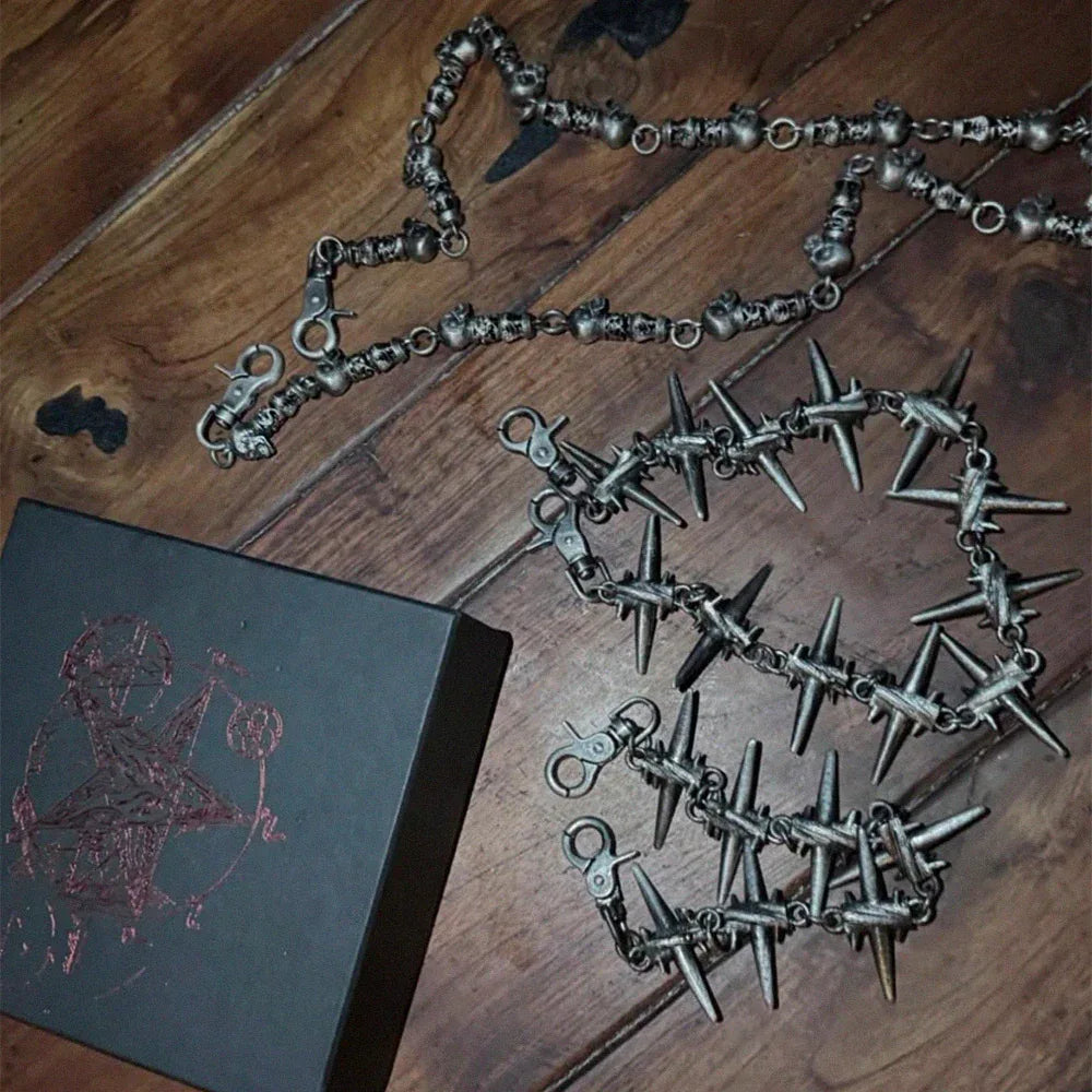 Broken Skull 17 Link Chain - EMOstanceclub - VENTURER