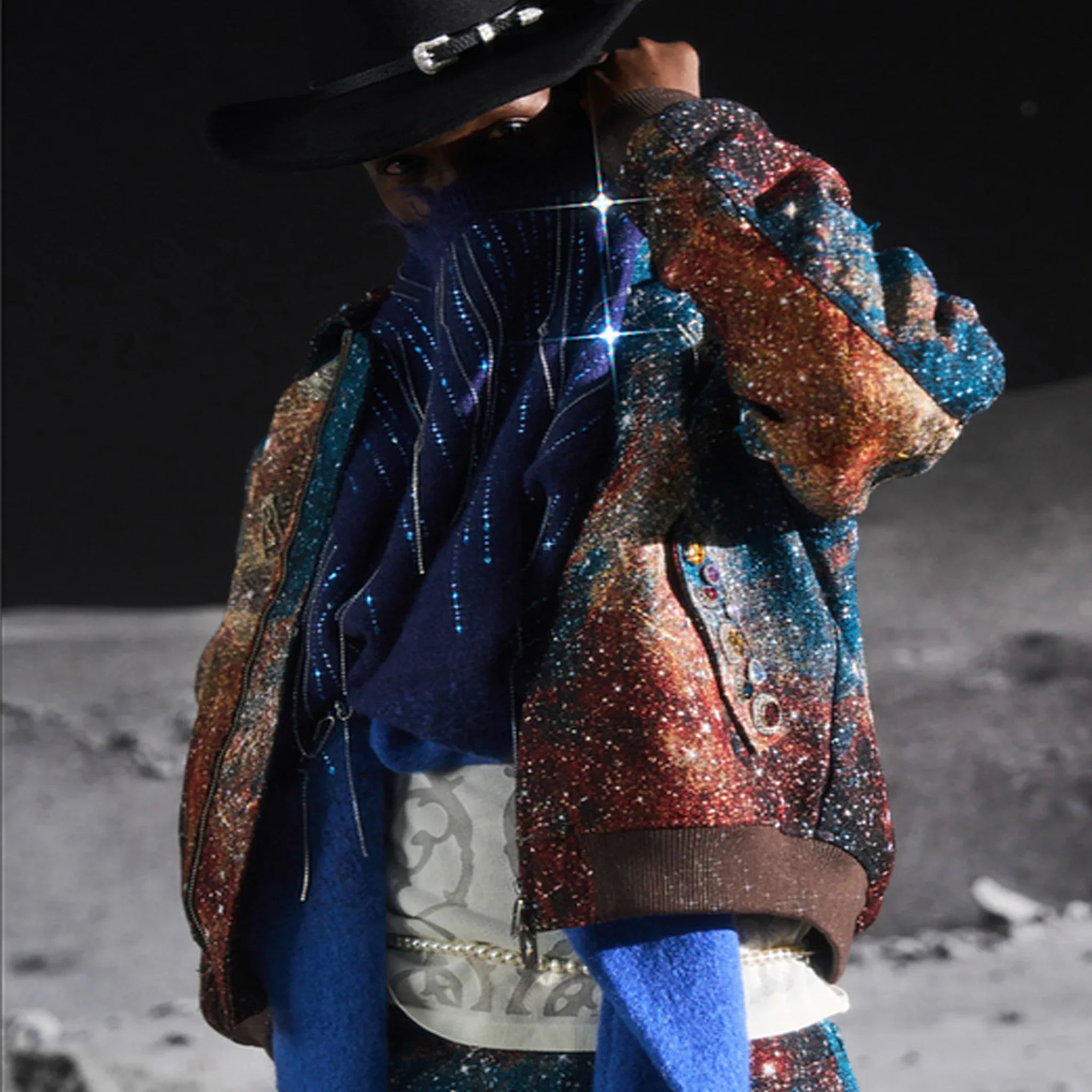 Falling Star Chain Knit Sweater - BIRTH OF ROYAL CHILD - VENTURER