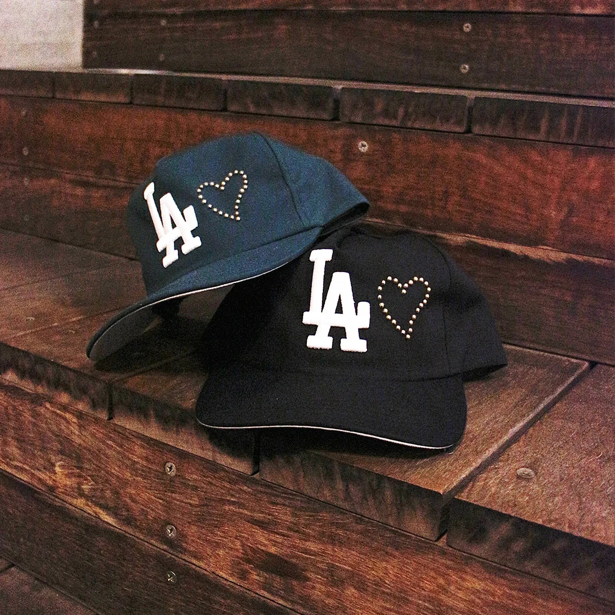 LA Emb Heart Studs Snapback - DENIM DOCTORS - VENTURER