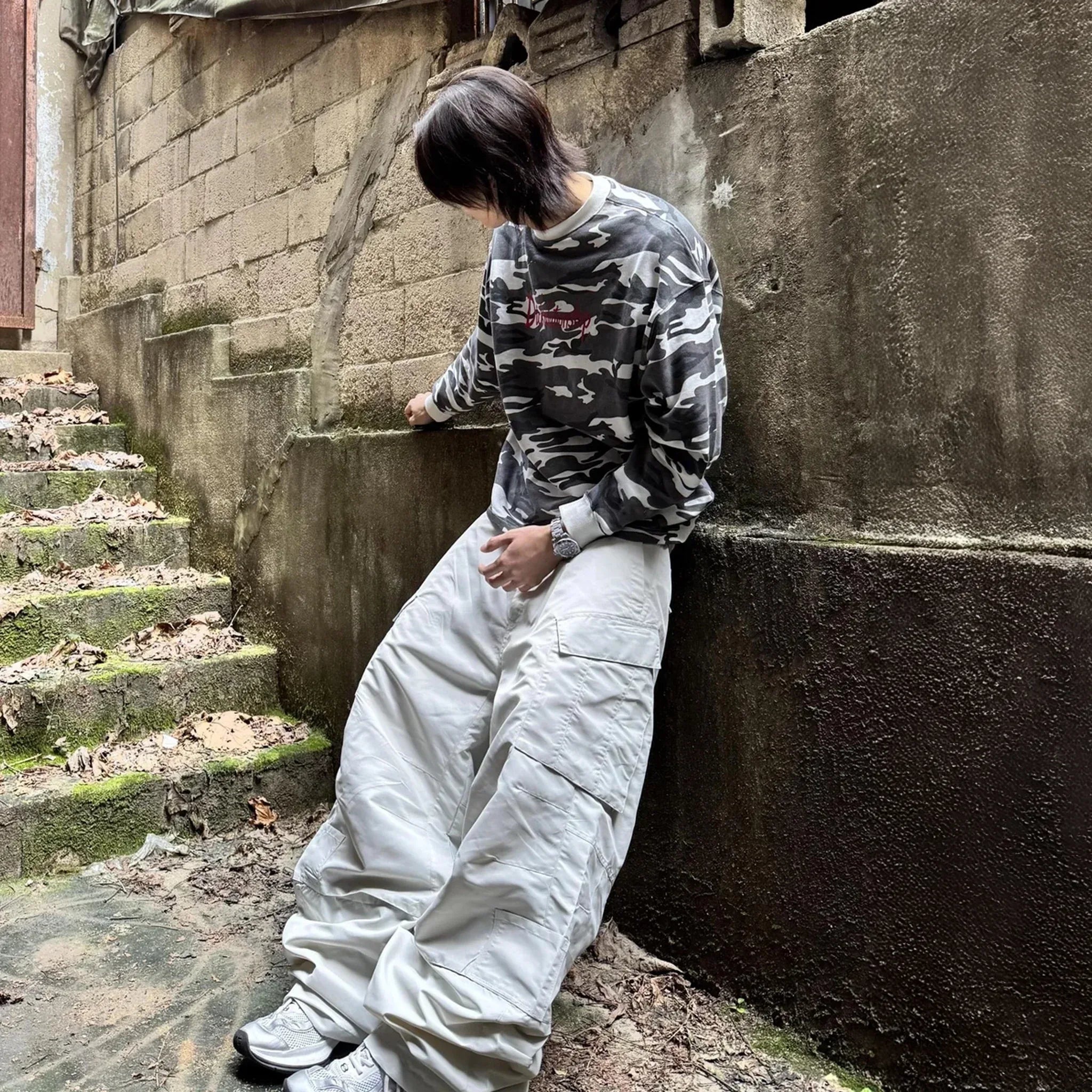 Camouflage Crew Neck Sleeve - EMOstanceclub - VENTURER