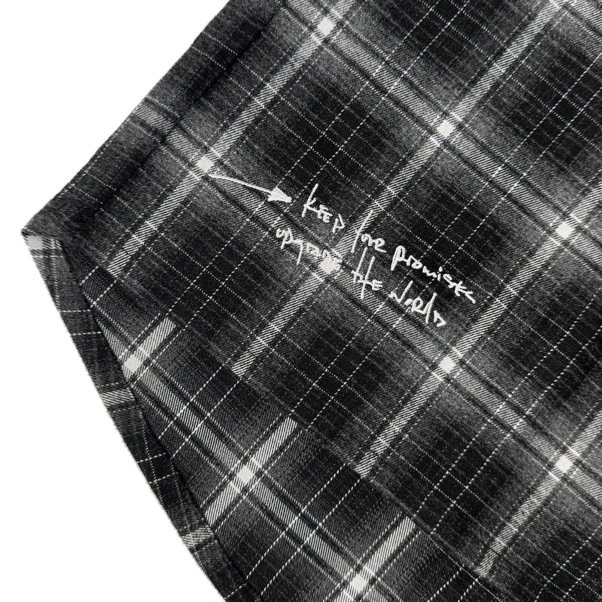 LA 001 Plaid Buttondown