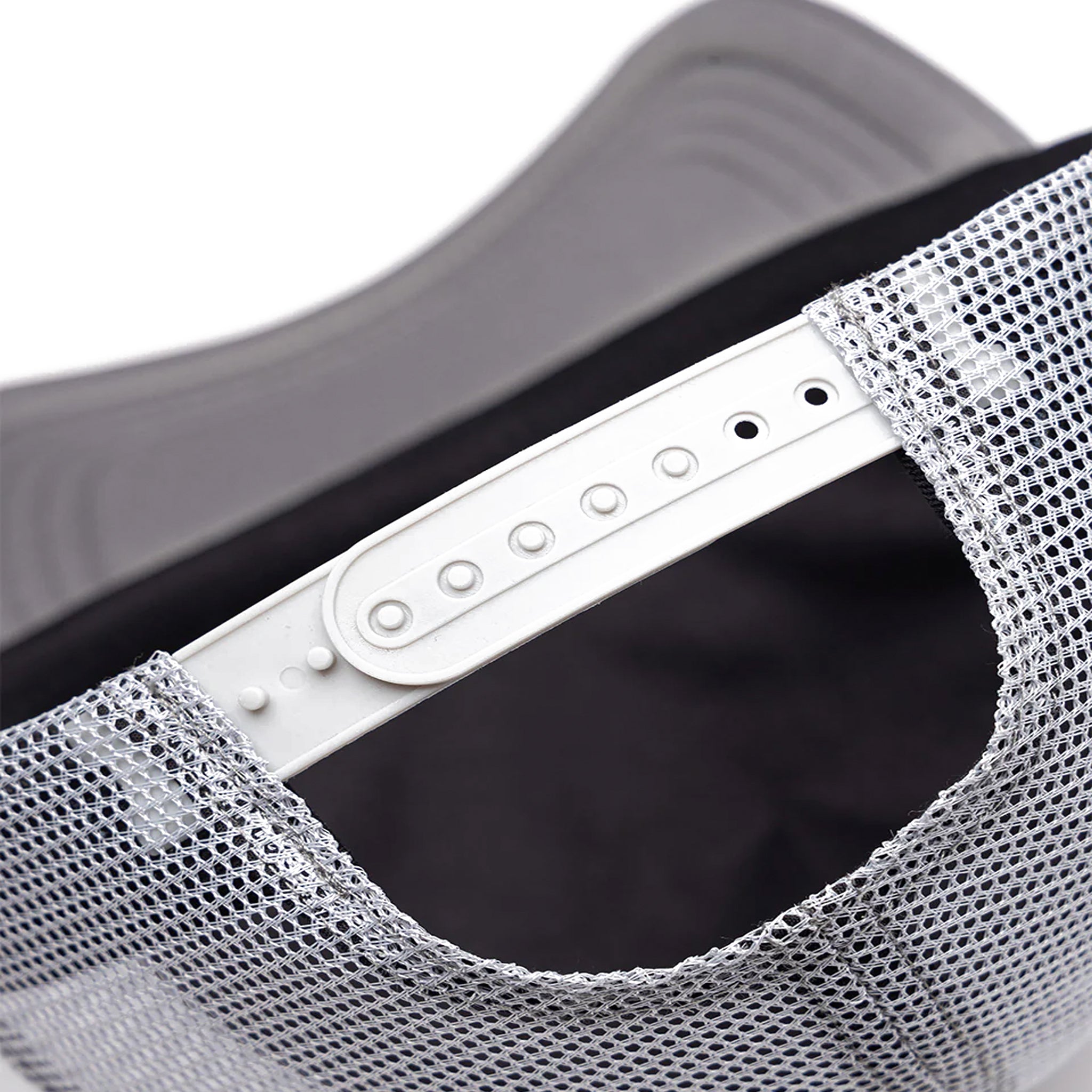 Dagger Cross Leather Patch Mesh Cap