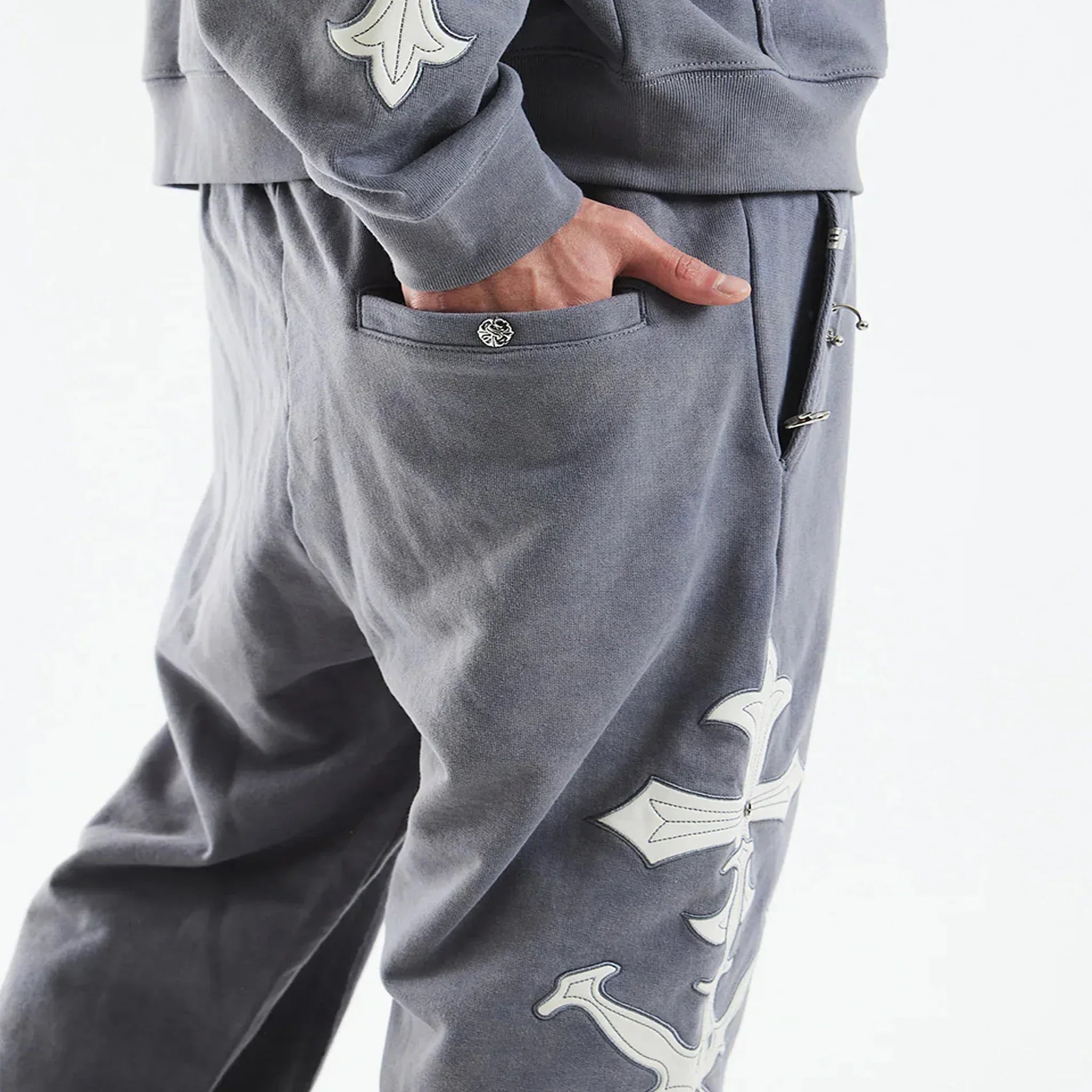 Dagger Cross Leather Patch Baggy Jogger Pants - UNKNOWN LONDON - VENTURER