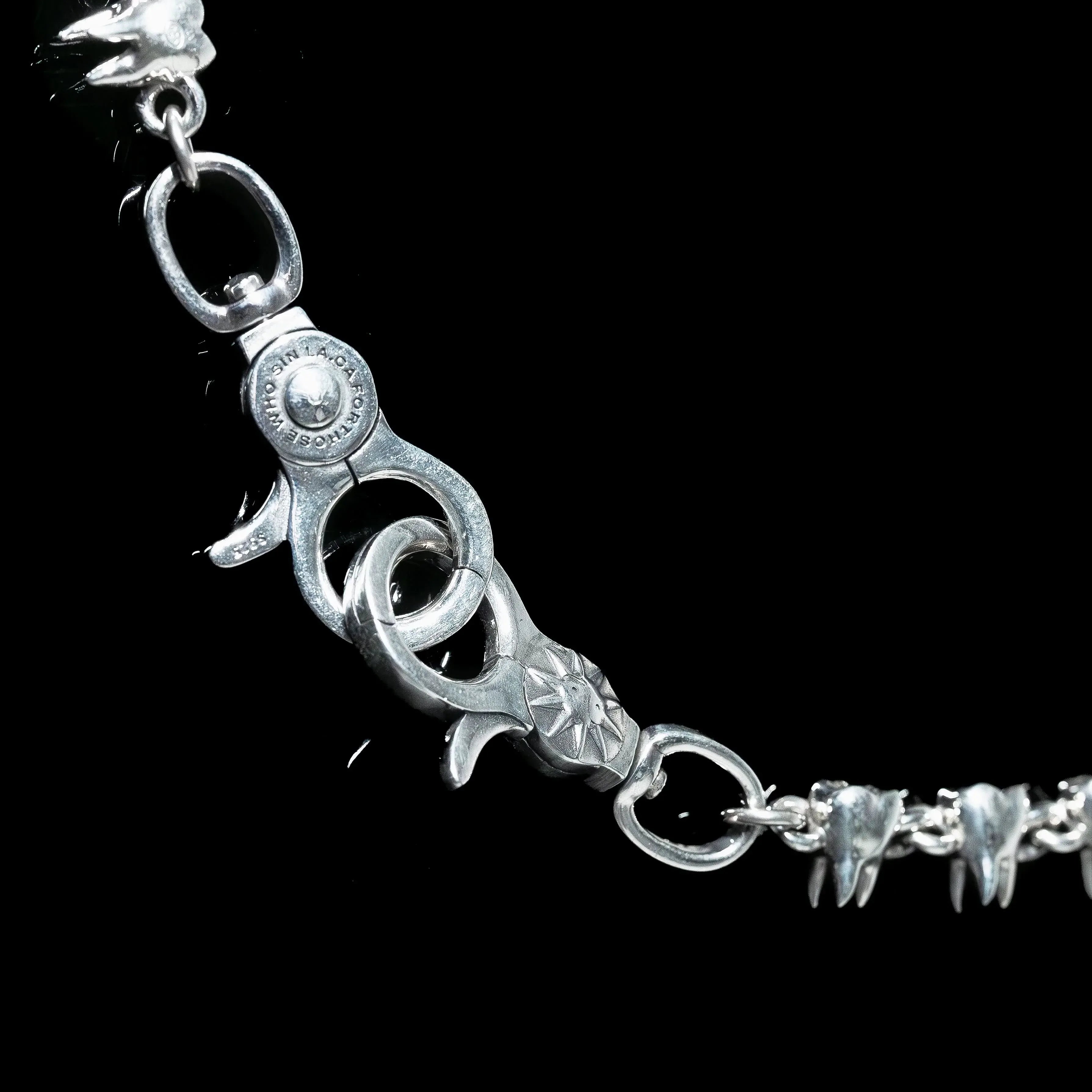 Crooked Smile Wallet Chain - FOR THOSE WHO SIN - VENTURER