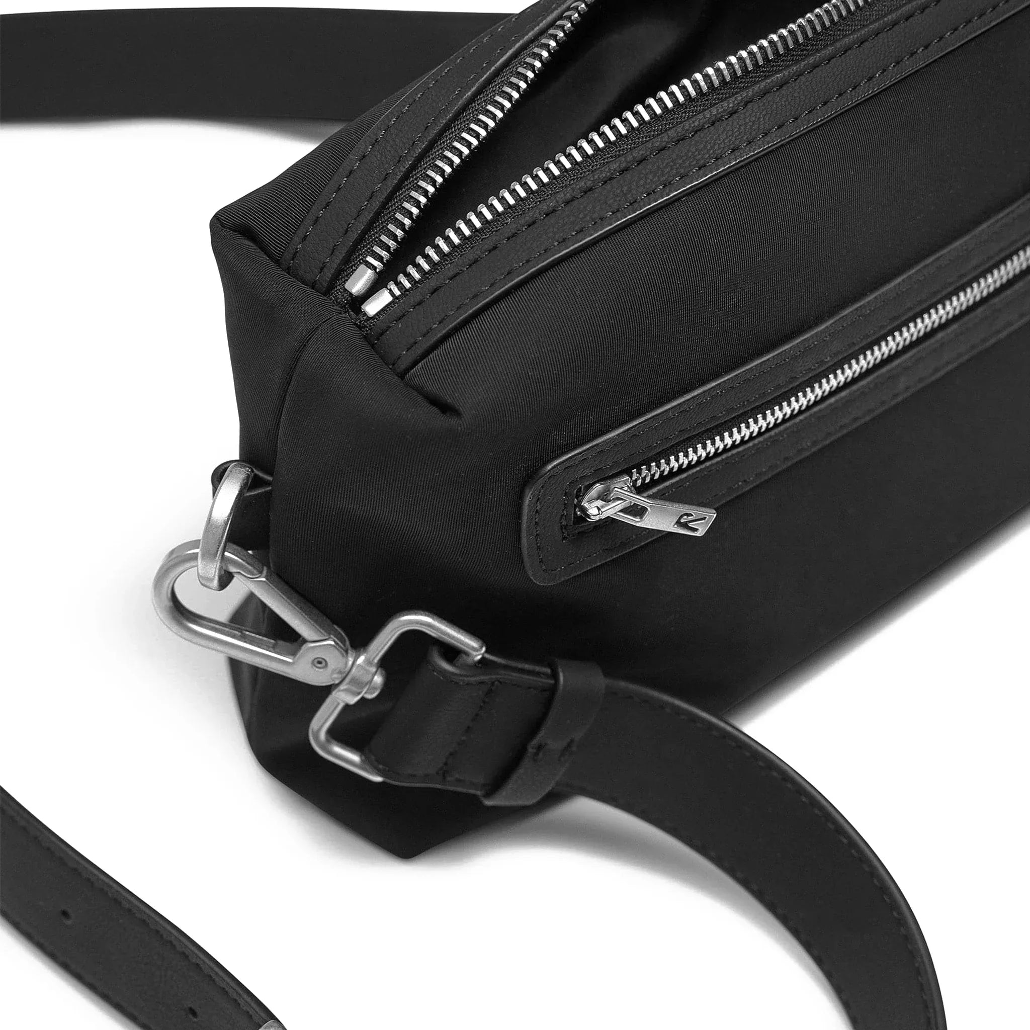 Nylon Messenger Bag - REPRESENT - VENTURER