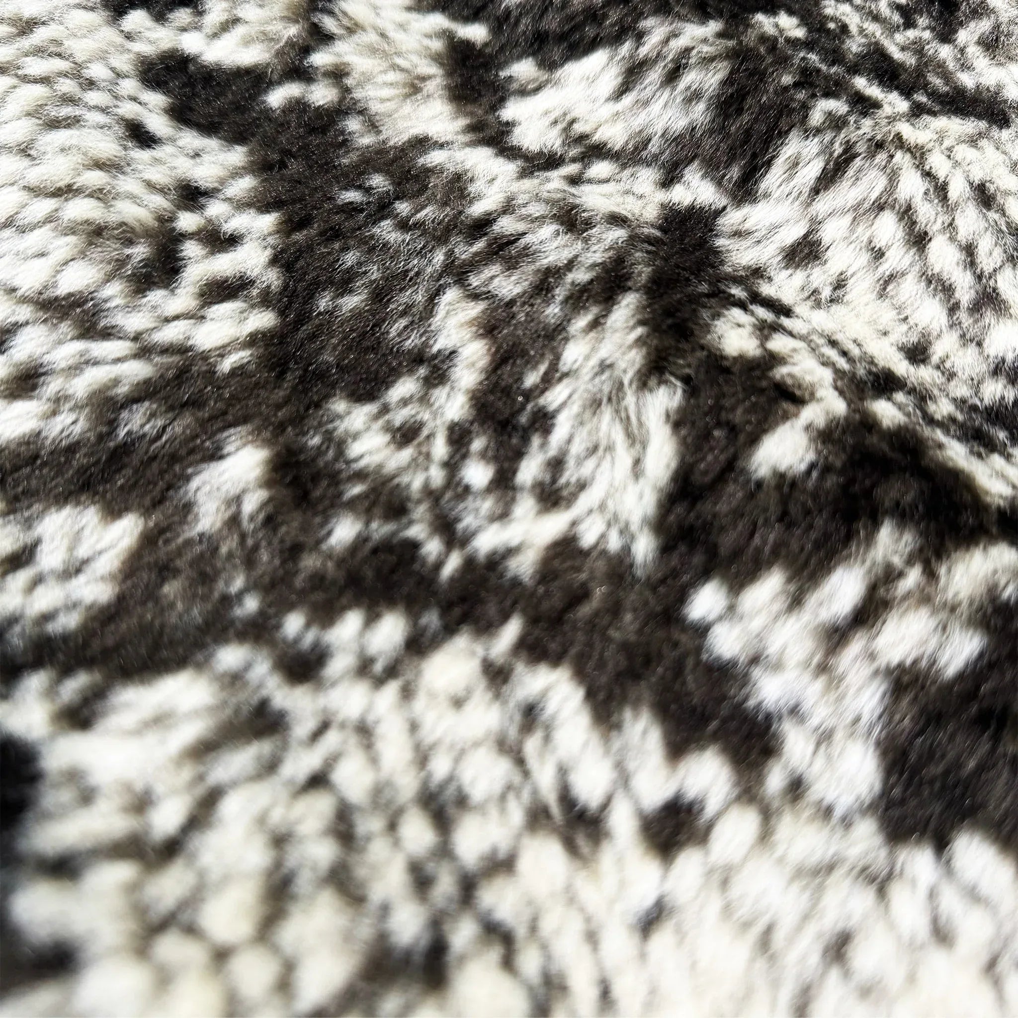 Snakes Jacket 2.0 Faux Fur Jacket - ThoughtWeFriends - VENTURER