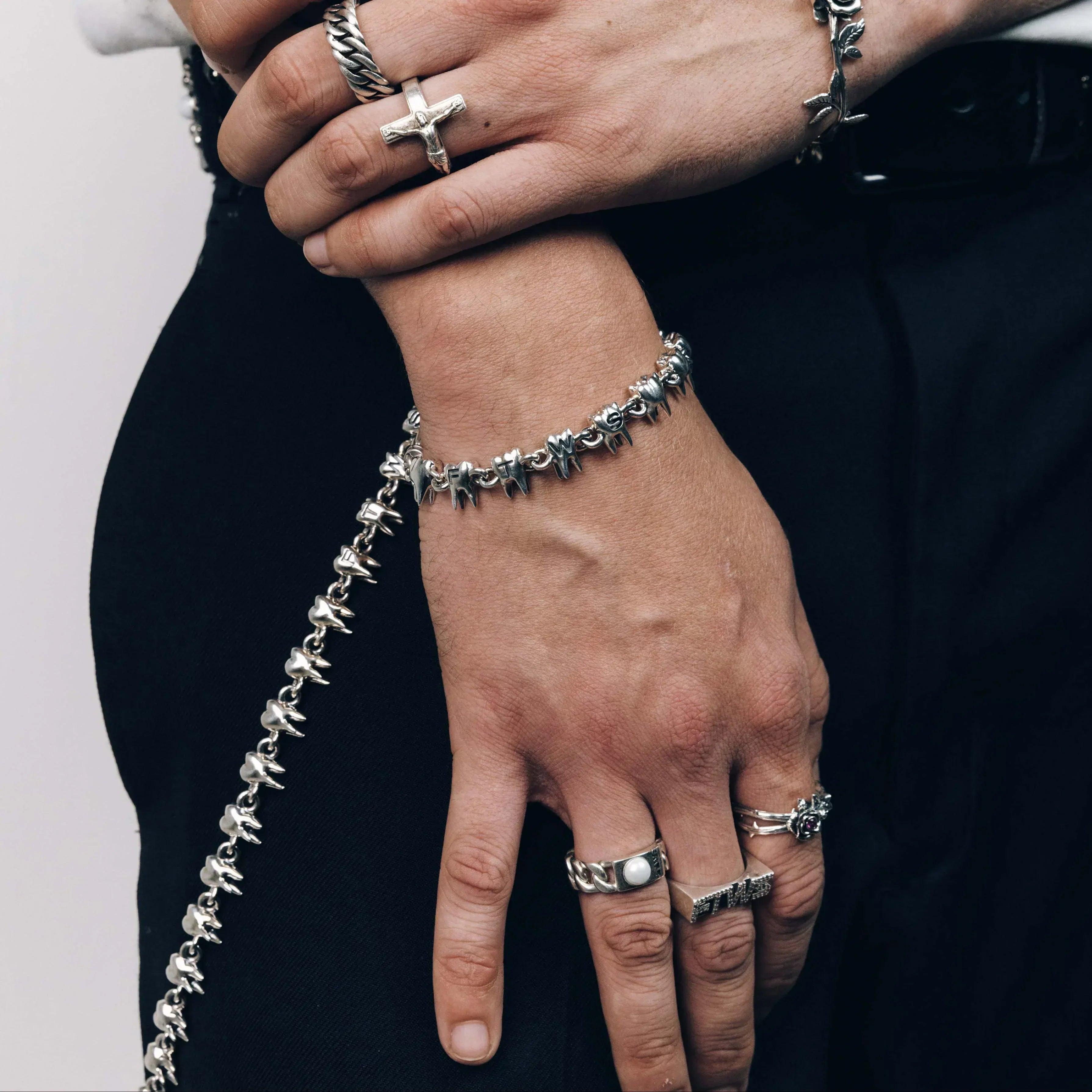 Crooked Smile Bracelet - FOR THOSE WHO SIN - VENTURER