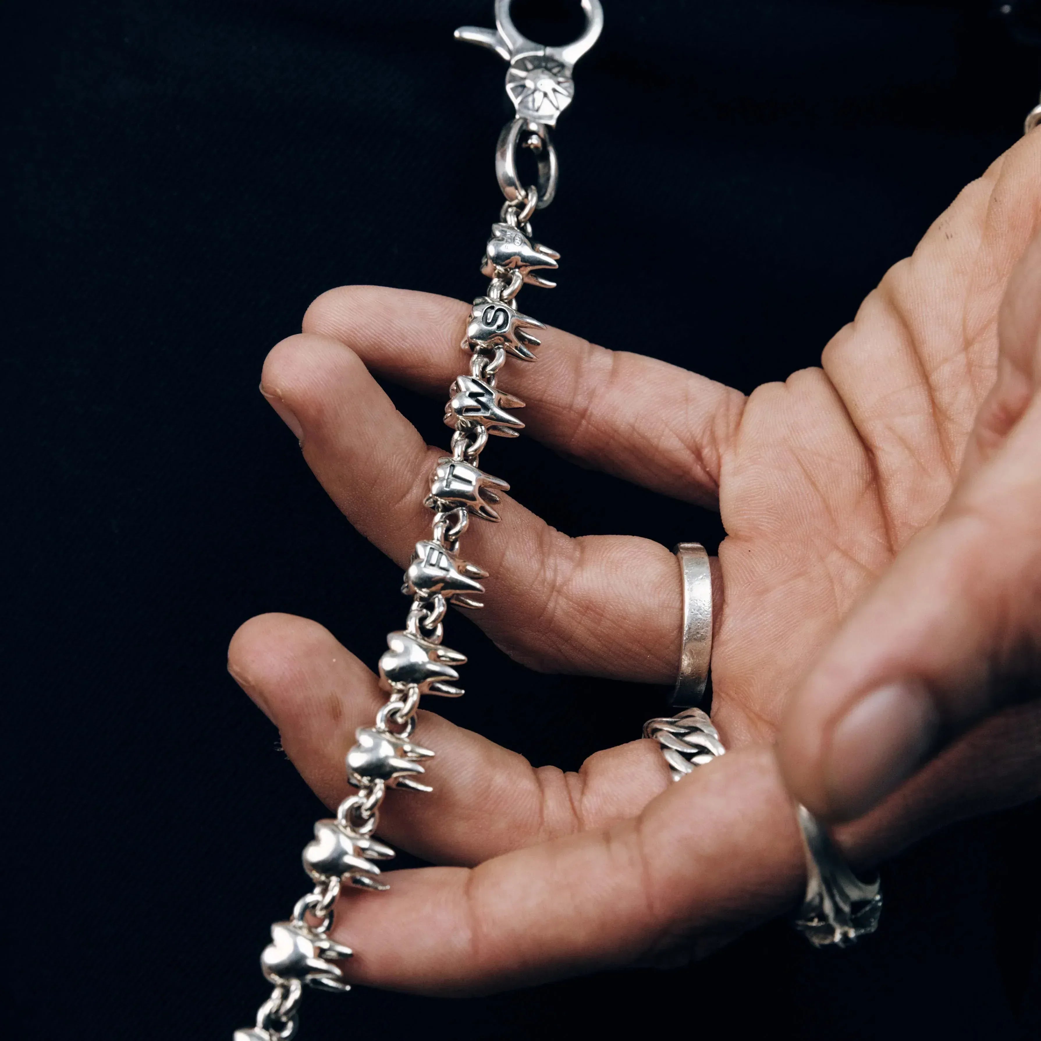 Crooked Smile Wallet Chain - FOR THOSE WHO SIN - VENTURER