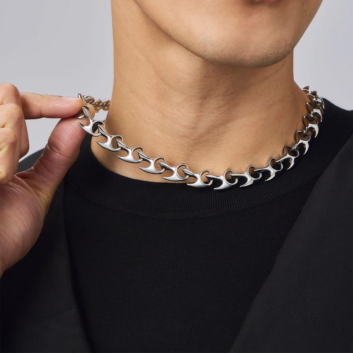 Mistline Necklace