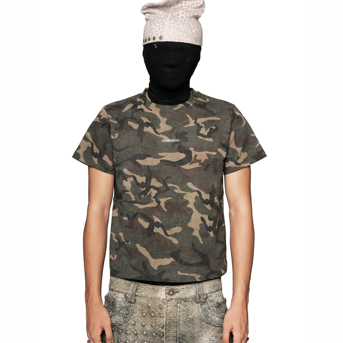 Nameless Mid Cropped T-Shirt