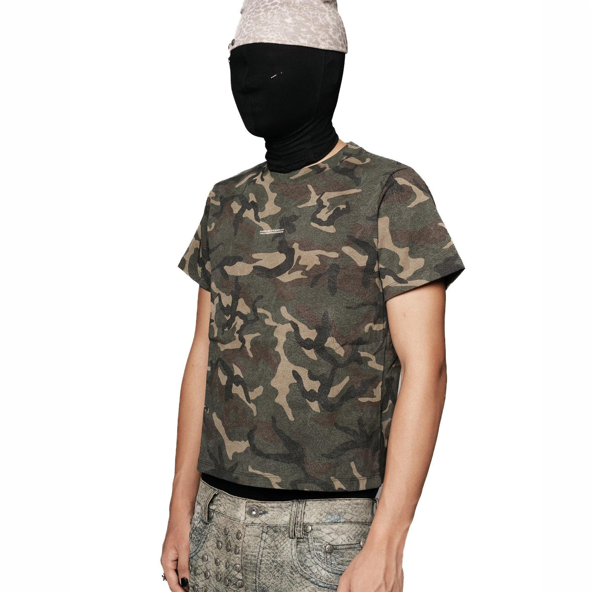 Nameless Mid Cropped T-Shirt
