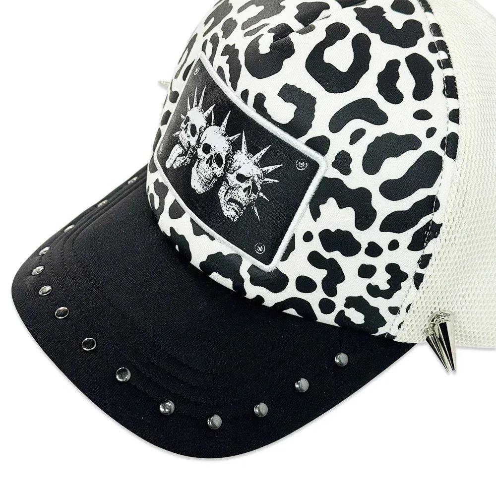 Suki Trucker - ThoughtWeFriends - VENTURER