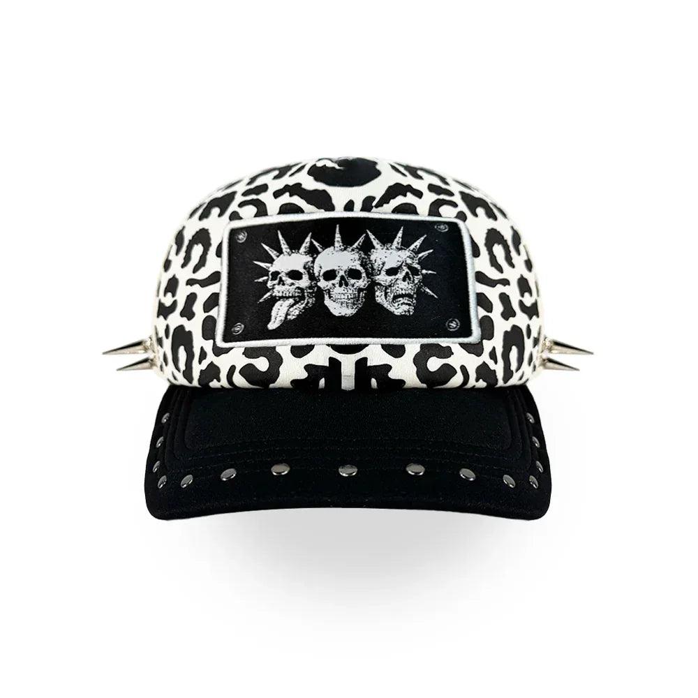 Suki Trucker - ThoughtWeFriends - VENTURER