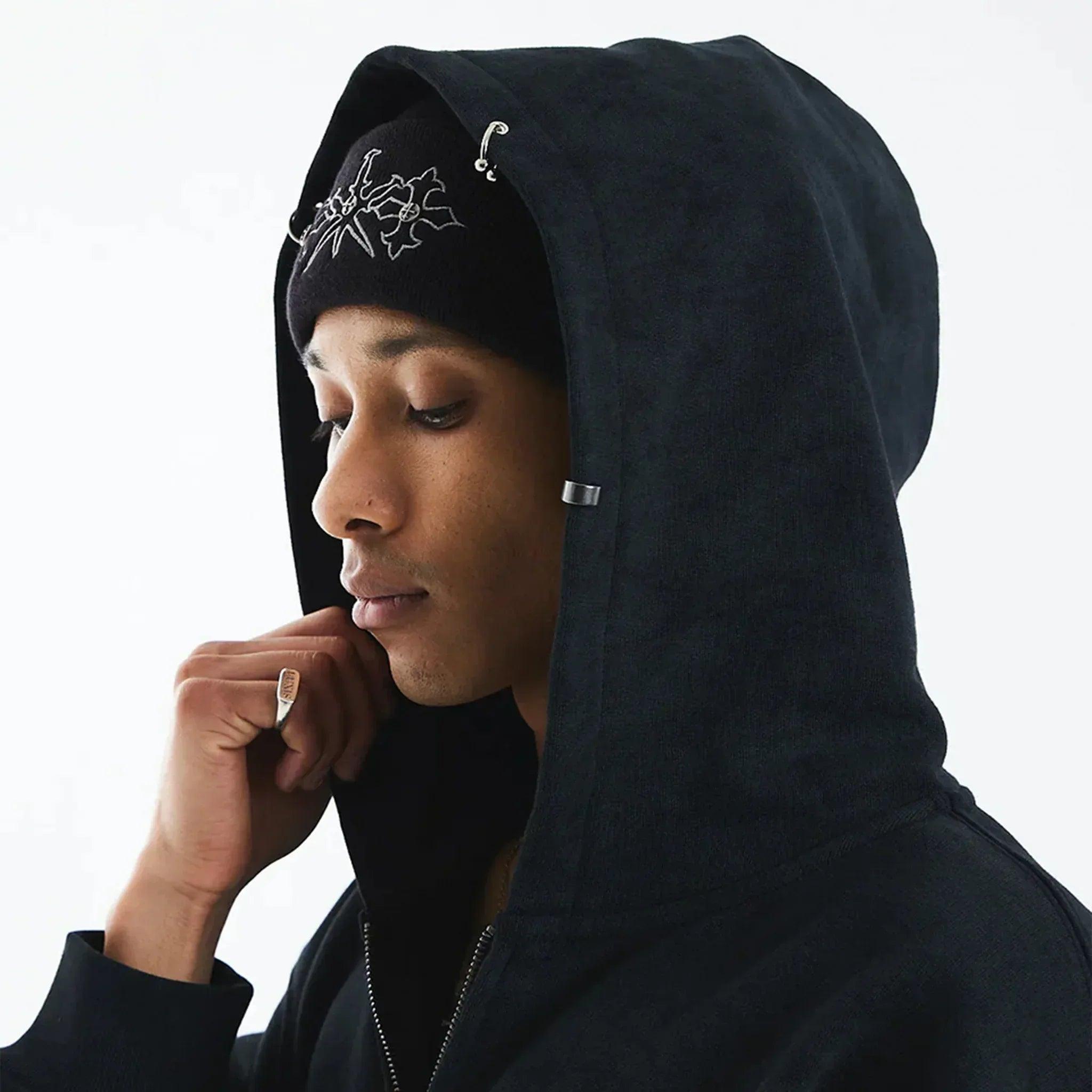 Dagger Cross Embroidery Beanie - UNKNOWN LONDON - VENTURER
