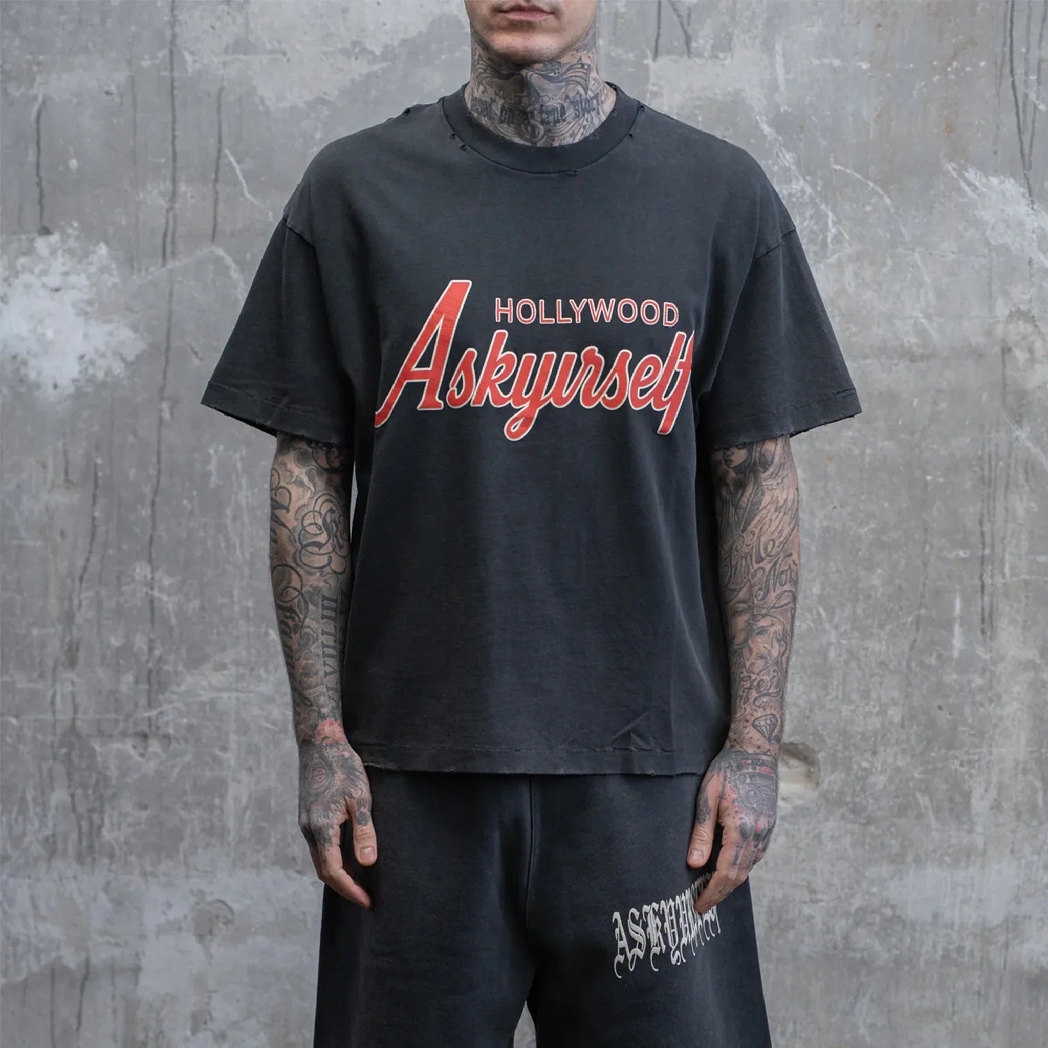 Hollywood Askyourself Tee