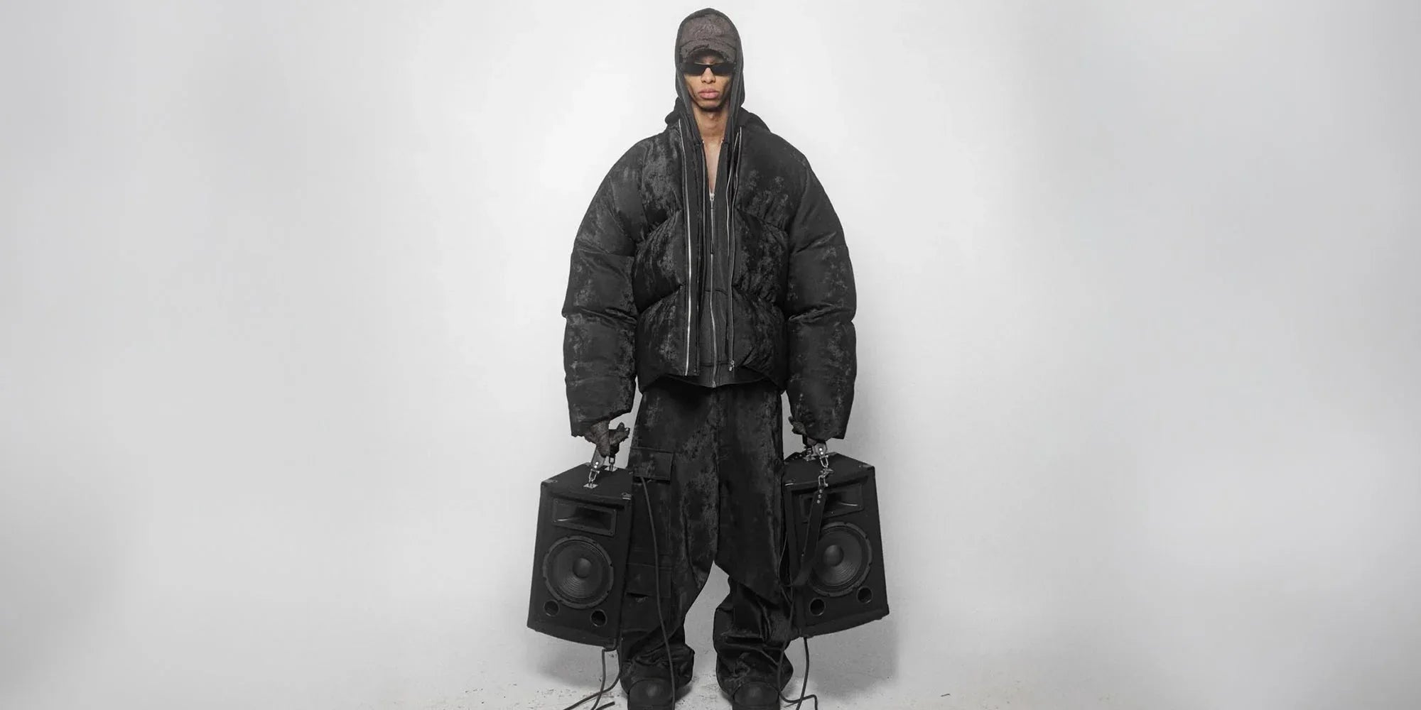 ARNODEFRANCE - VENTURER