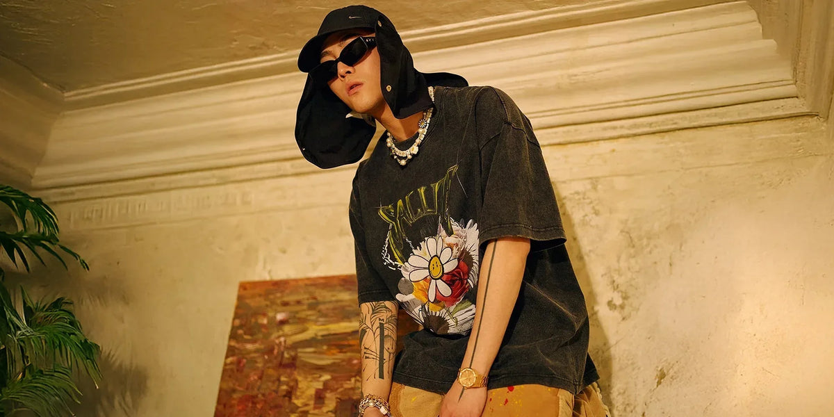 SALUTE Official Online Store - VENTURER