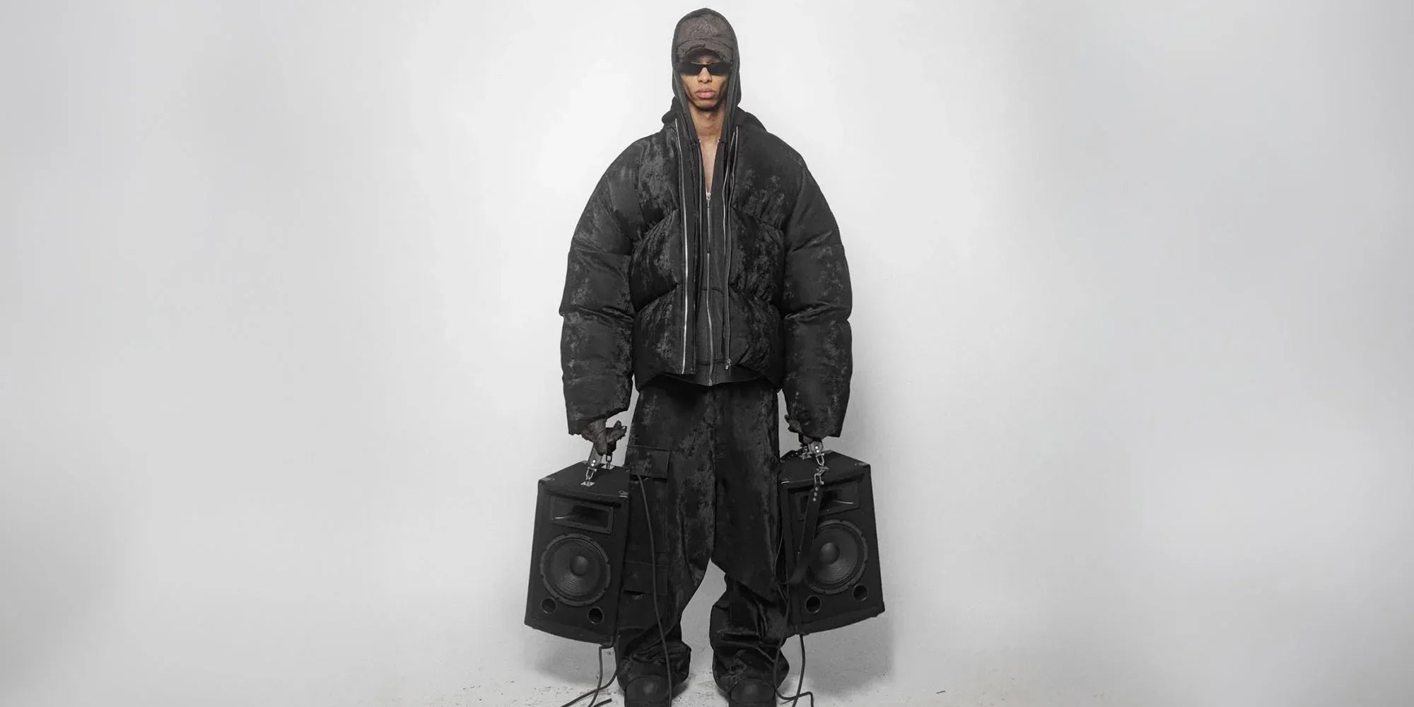 ARNODEFRANCE - VENTURER