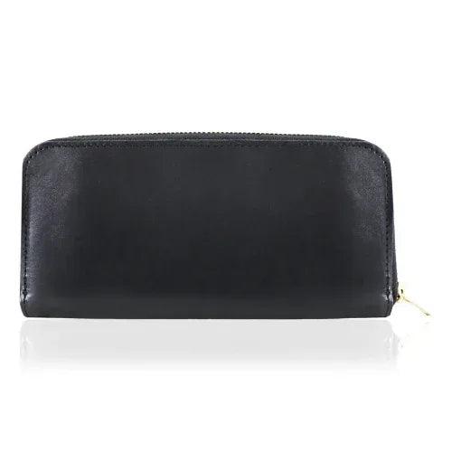 HTC EURO(エイチティーシー ユーロ) 商品ページ - Pyramid Studs