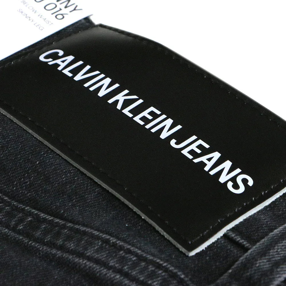 Skinny Logo Tape Denim - CALVIN KLEIN - VENTURER