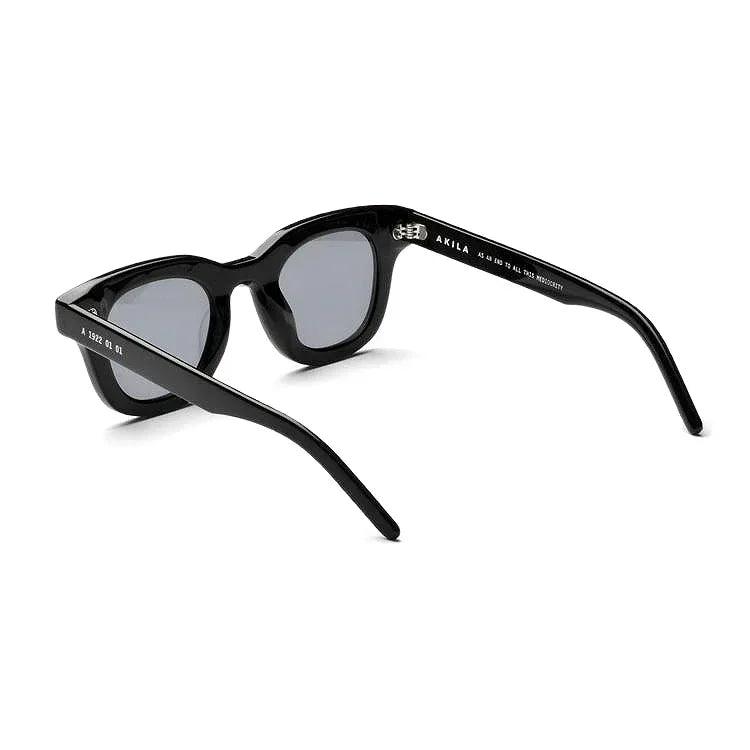 AKILA LA (アキラ・エルエー) 商品ページ - Appolo Sunglasses - Black