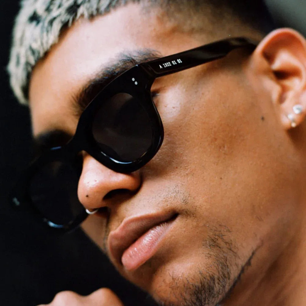 AKILA アキラ Apollo アポロ サングラス ブラック AKILA LA (アキラ・エルエー) 商品ページ - Appolo Sunglasses - Black