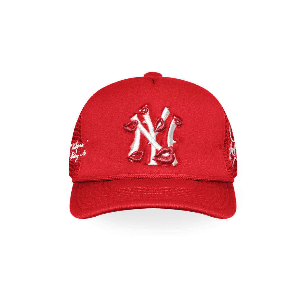 NY Is Kissing Me Trucker Hat
