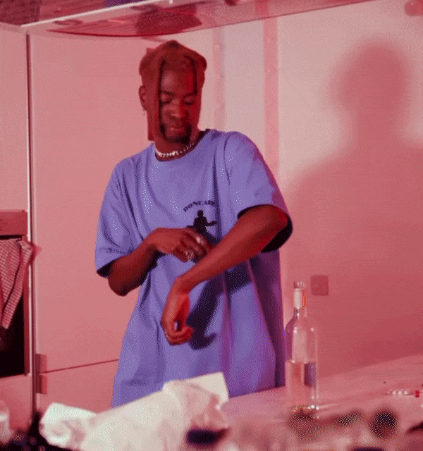 Marionette Tee - DONCARE - VENTURER