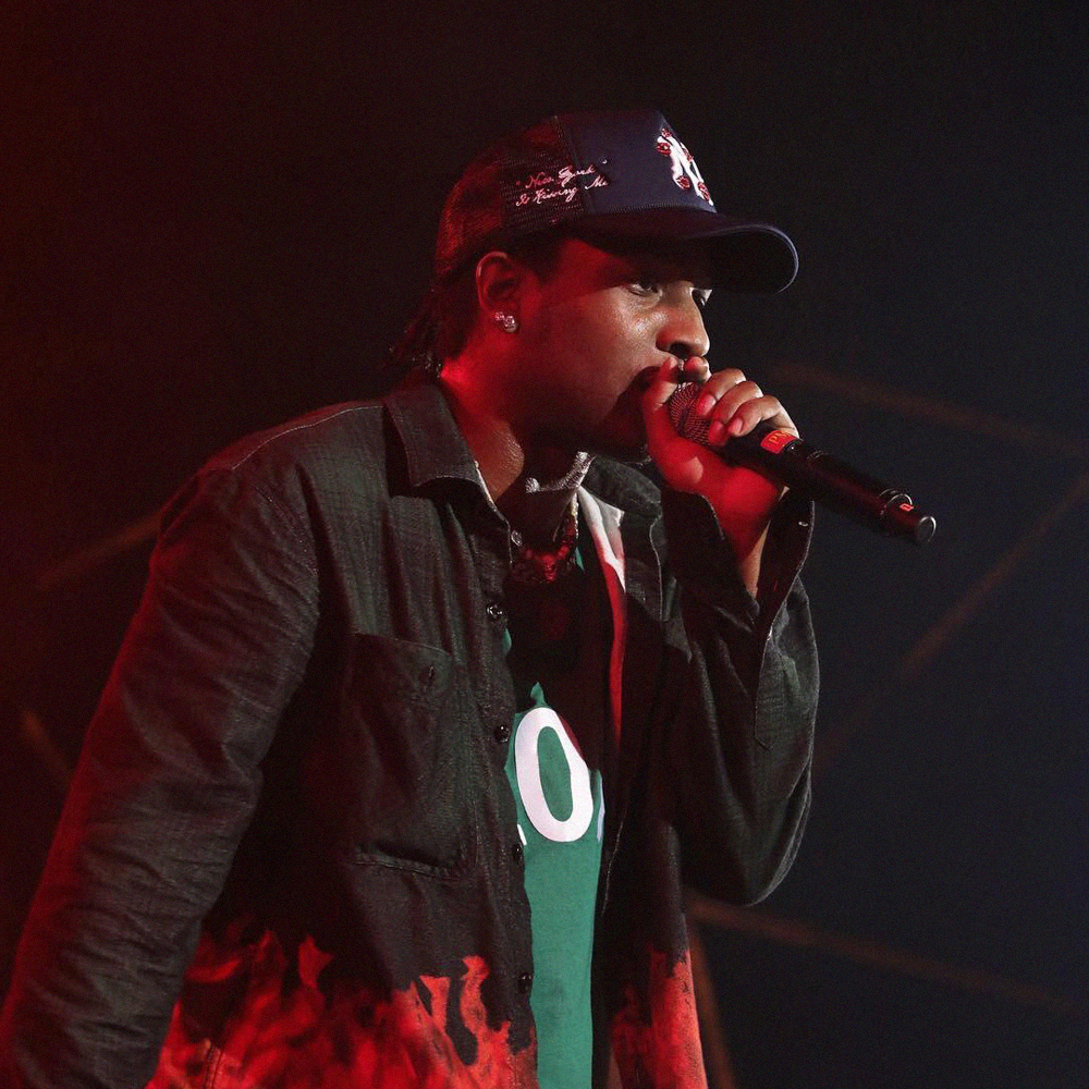 NY Is Kissing Me Trucker Hat