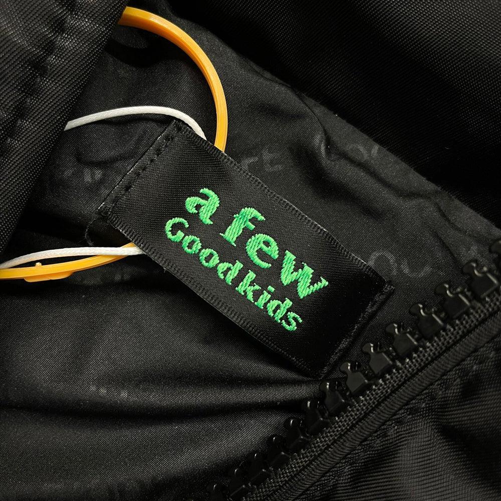 Badge Puffer Jacket - A FEW GOOD KIDS - VENTURER