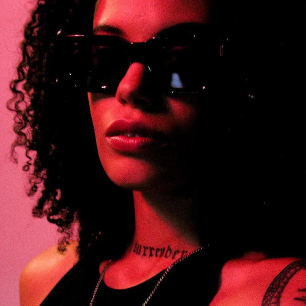 AKILA LA (アキラ・エルエー) 商品ページ - Ares Sunglasses - Black