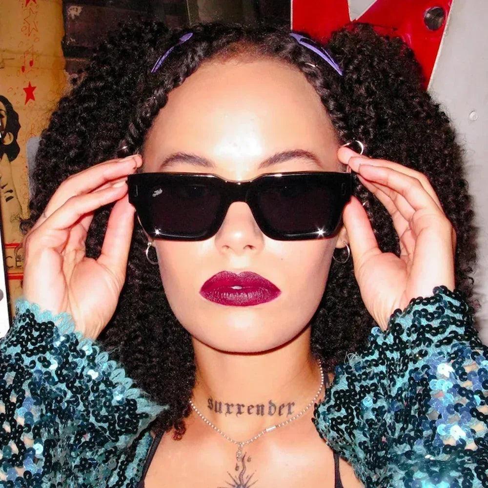 AKILA LA (アキラ・エルエー) 商品ページ - Ares Sunglasses - Black