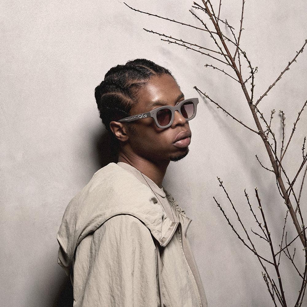 AKILA LA × AFIELD OUT (アキラ・エルエー) 商品ページ - Afield Out