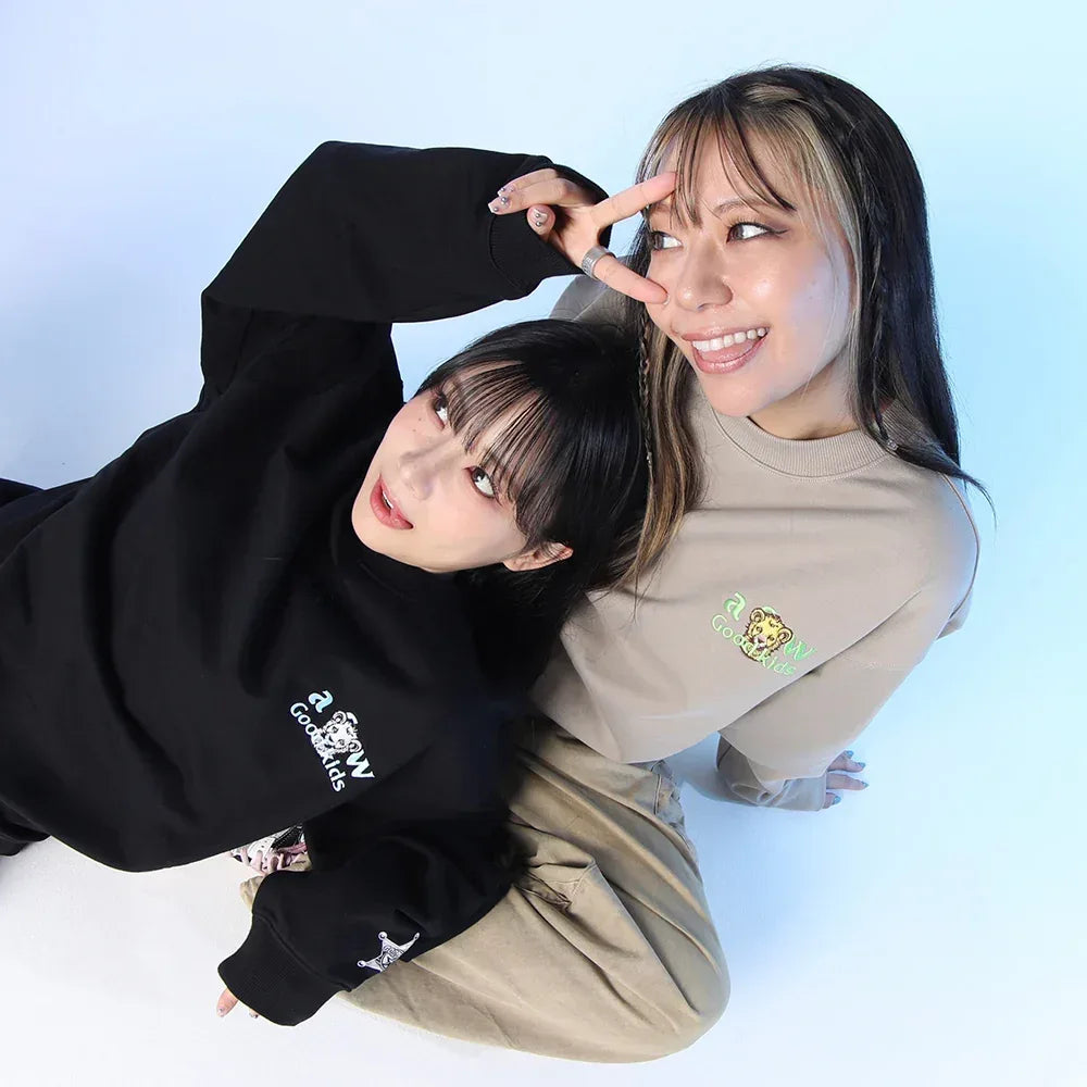 A FEW GOOD KIDS (AFGK)商品ページ - Lion Logo Crew Sweatshirts
