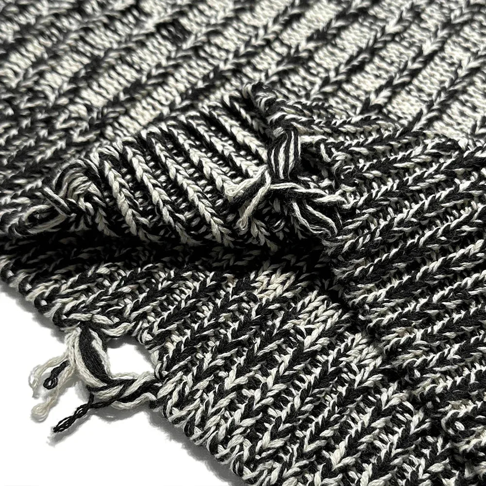 【ASKYURSELF】Chunky Melange Cross Knit M ASKYURSELF Product Page - Chunky Gray Melange Cross Knit - Beige