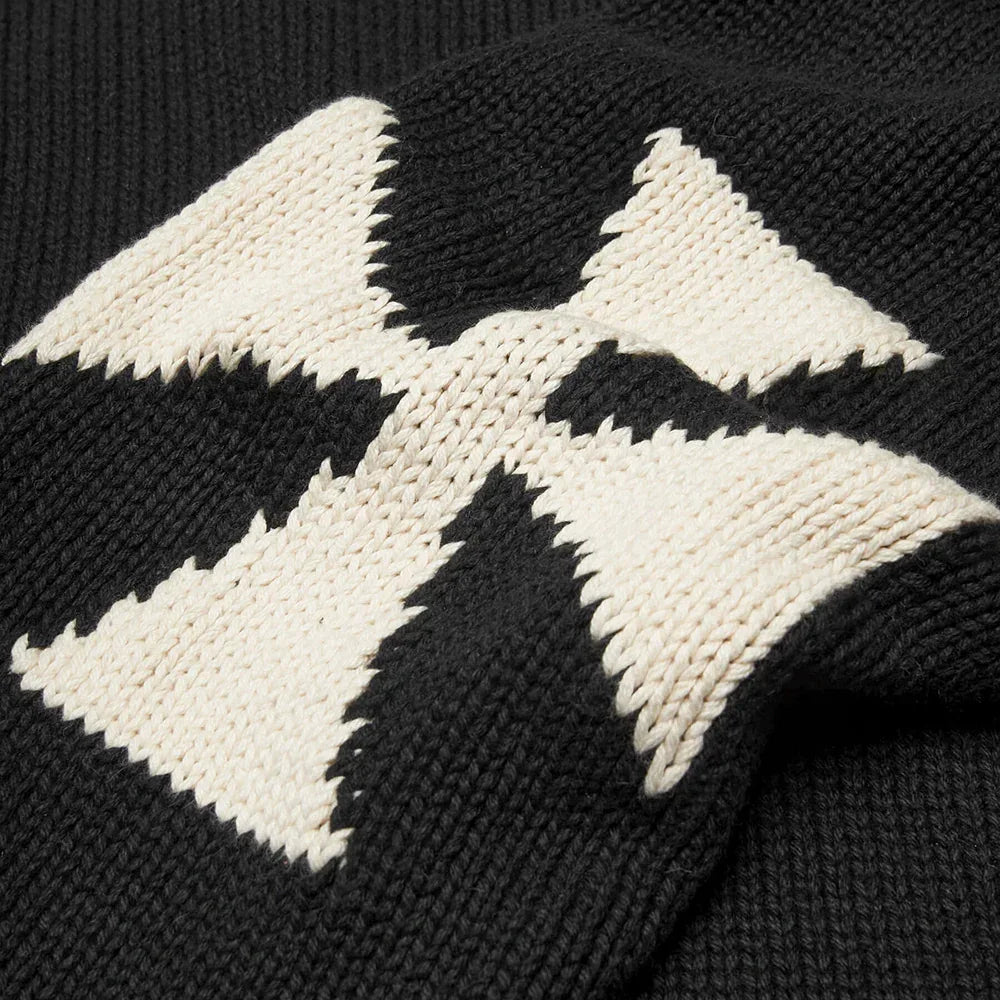 ASKYURSELF Product Page - Chunky Cross Knit - Black - VENTURER