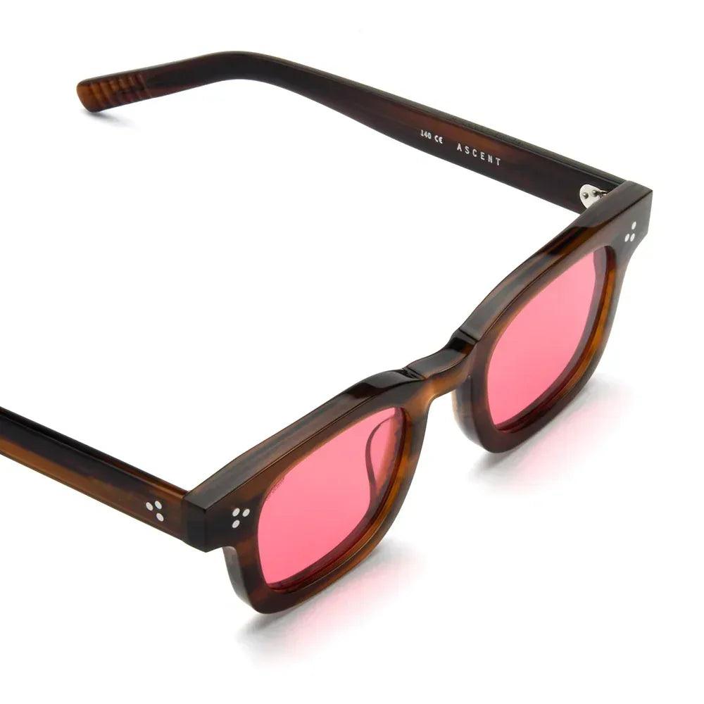 AKILA LA (アキラ・エルエー) 商品ページ - Ascent Sunglasses