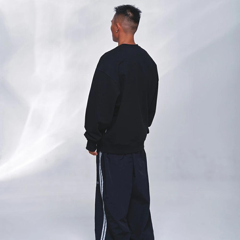 Borntowin Line Logo Sweatshirt