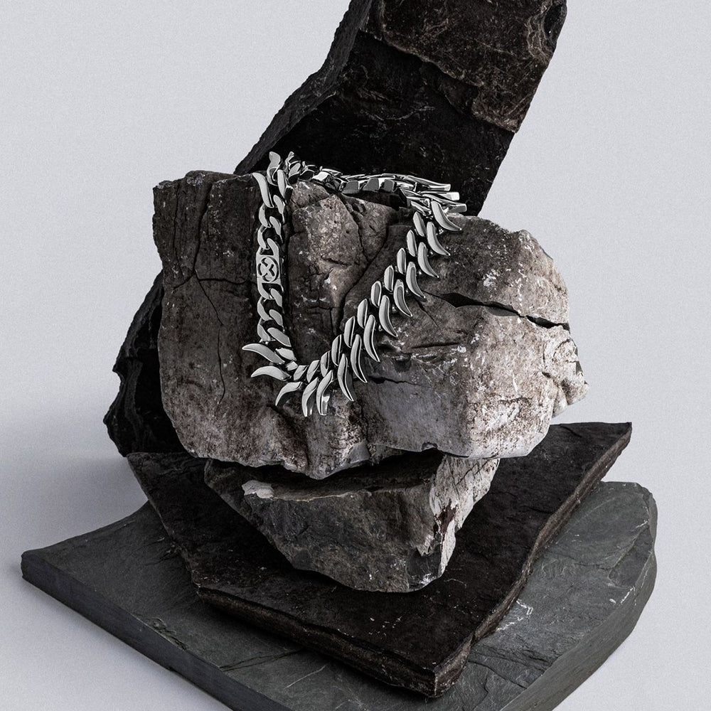 Paralyze Necklace